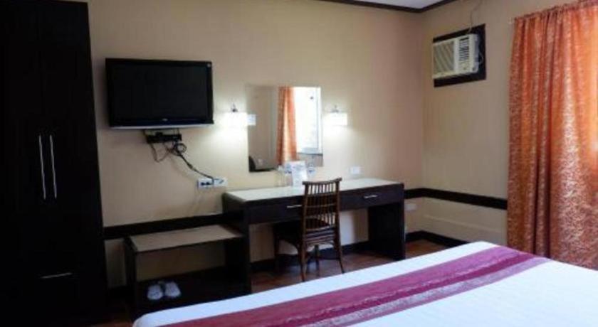 Holiday Spa Hotel Cebu Esterno foto